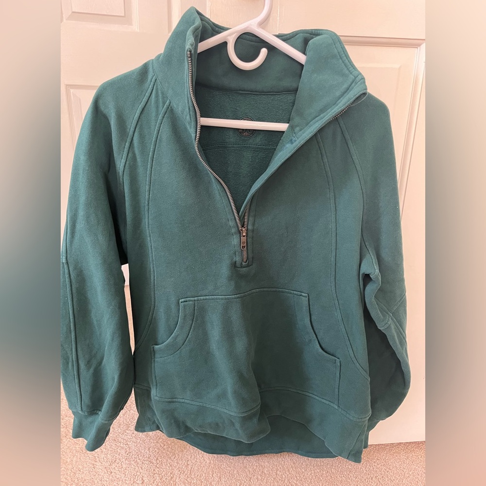 Women's Lululemon scuba fleece 1/4 zip